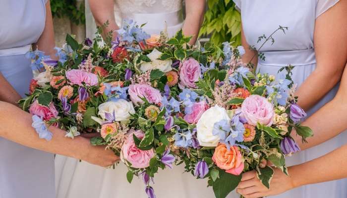 Какие цветы дарить по поводу и без