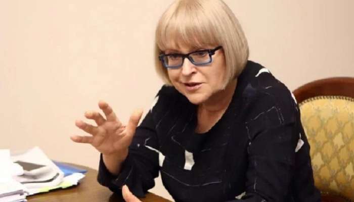 Амосова подала в суд на Супрун