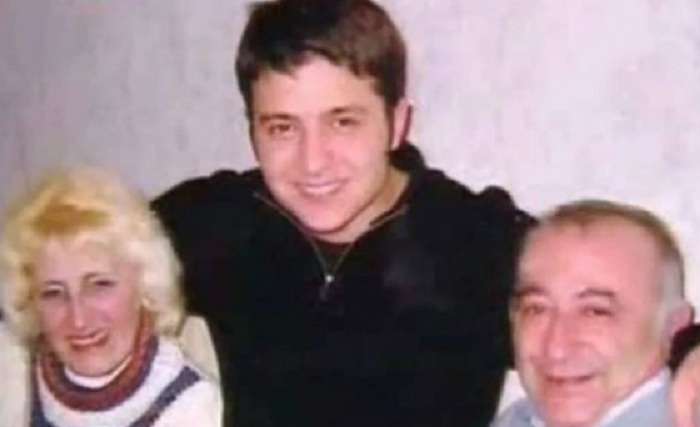 Отец Зеленского начал защищать сына в Инстаграм