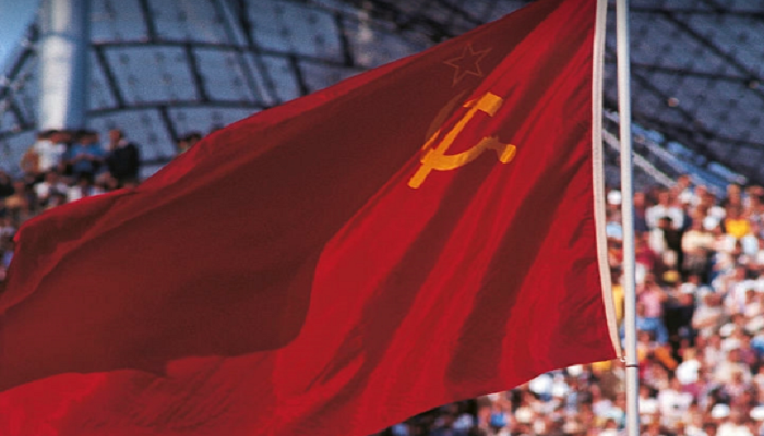 Российские олимпийцы могут поднять на Играх-2018 флаг СССР