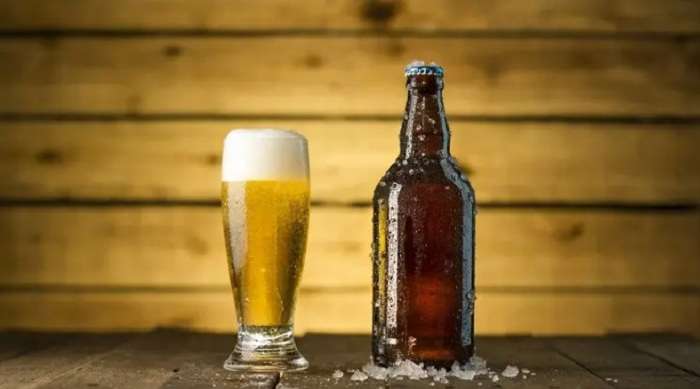 У Нью-Джерсі вакцинованим від коронавірусу пропонують пиво