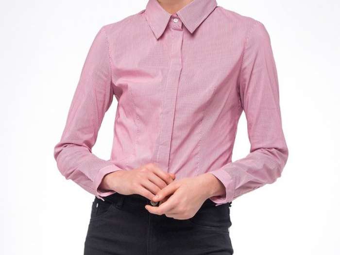 Стильные женские рубашки в полоску: тренды 2019 года