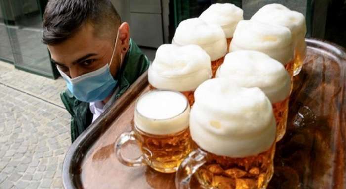 У Харкові комунальники через Prozorro купили дві тисячі літрів пива