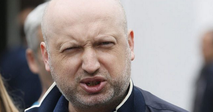 Порошенко нагородив Турчинова орденом князя Ярослава Мудрого