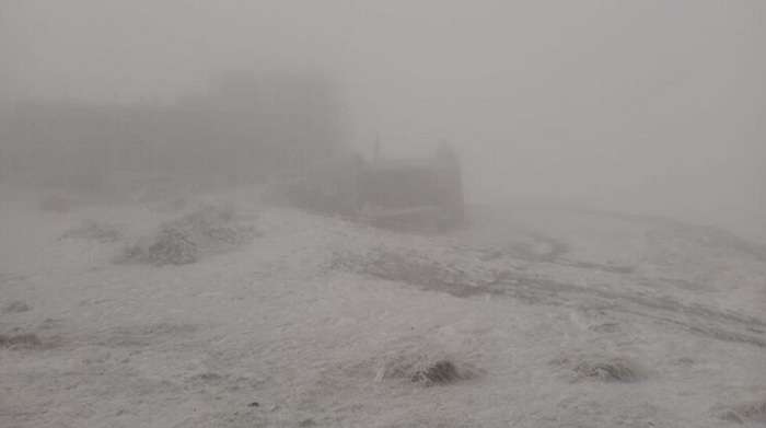 В Карпатах выпал снег