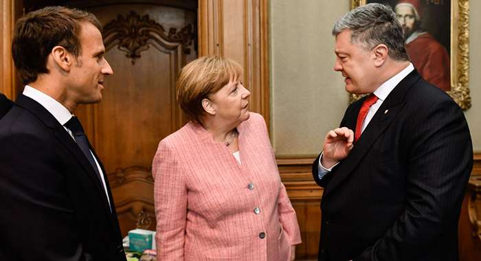 Германия и Франция подняли вопрос о де-оккупации Крыма и новых санкциях