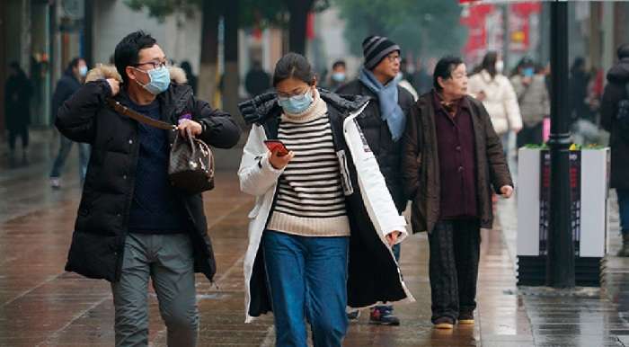 Новий спалах коронавірусу – Китай протестує 9 мільйонів людей