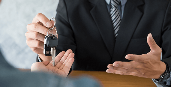 Продать авто выгодно, безопасно и просто: ищем компании