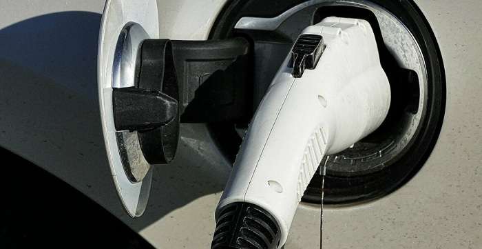 В Україні зареєстровано 28 005 електромобілів