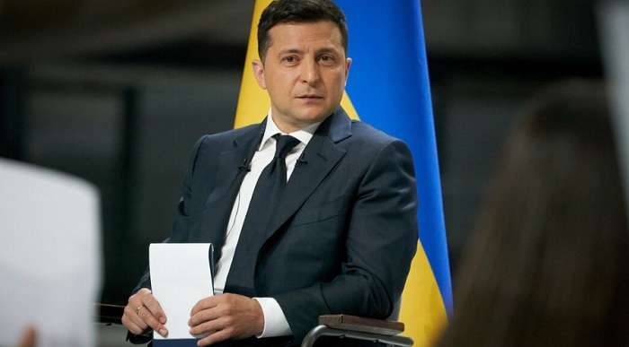 Більшість українців вважають владу Зеленського дилетантською