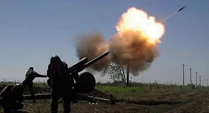 Боевики ранили двух украинских военных