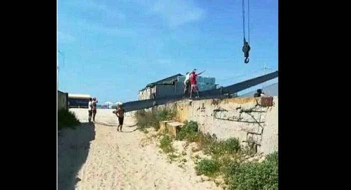 На Херсонщине чертово колесо убило 26-летнего парня