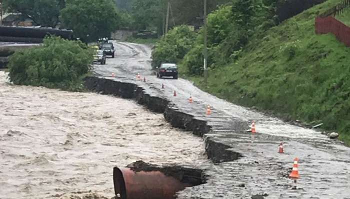 В Ивано-Франковской области из-за непогоды погибли 3 человека