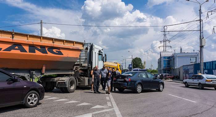 ДТП в Днепре: заместитель мера не разминулась с фурой