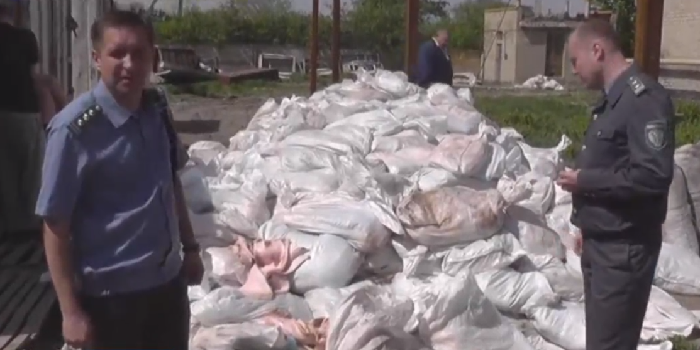 Россельхознадзор распорядился уничтожить 11 тонн украинского сала