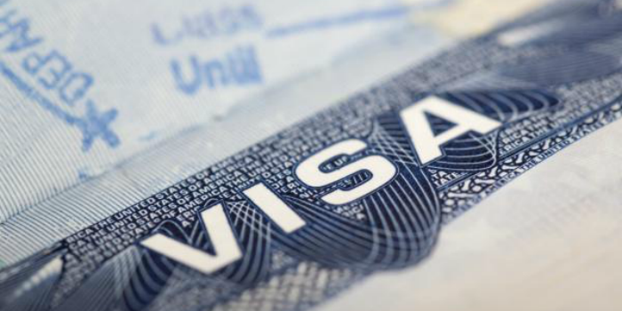 Білорусь ввела безвіз для 80 країн