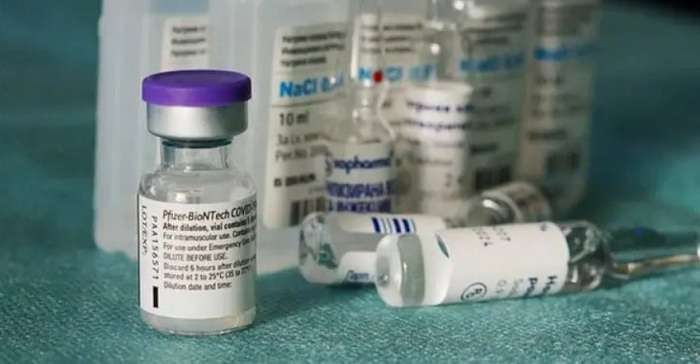 У Франції шість дітей отримали передозування ковід-вакцини Pfizer