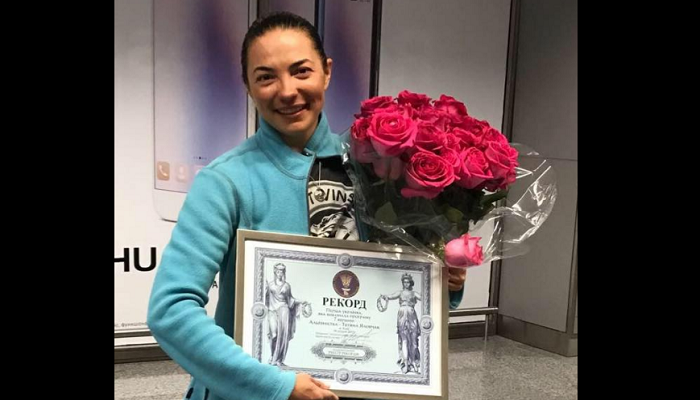 Впервые украинка покорила 7 высочайших гор планеты (ВИДЕО)