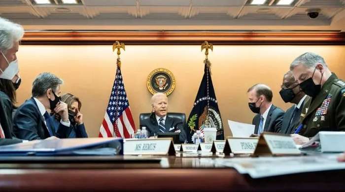 Байден розвіяв ілюзії про вивезення афганців в США