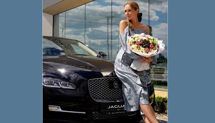 Катя Осадчая похвасталась автомобилем стоимостью 3 миллиона гривен