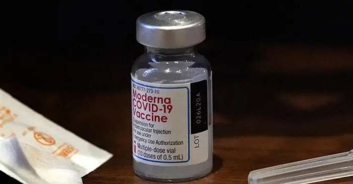 В Ісландії припинили вакцинувати препаратом Moderna