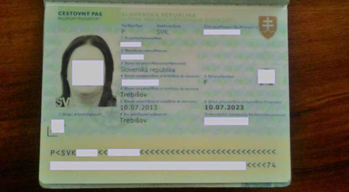 39-летняя женщина пыталась пересечь госграницу с фальшивым паспортом