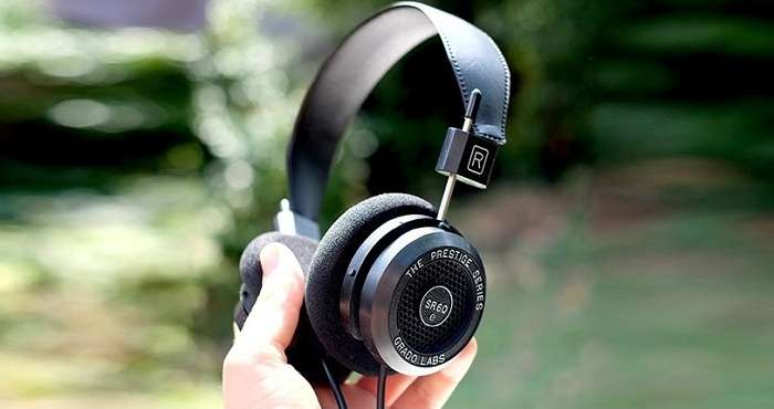 Наушники открытого типа: Кому подойдут и почему