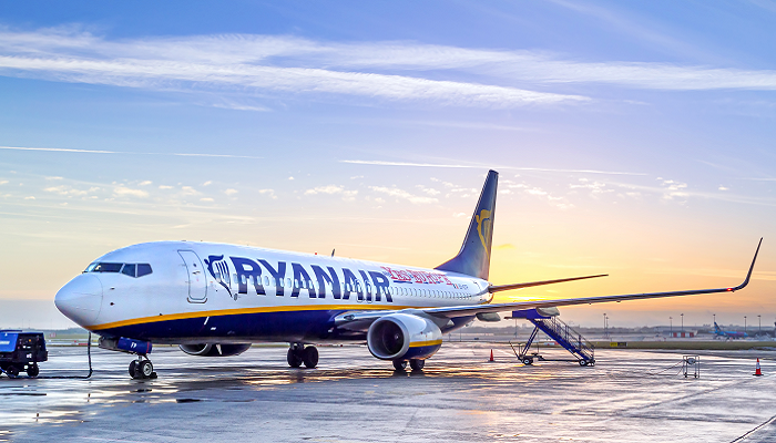 Омелян анонсировал приход в Украину европейских лоукостов