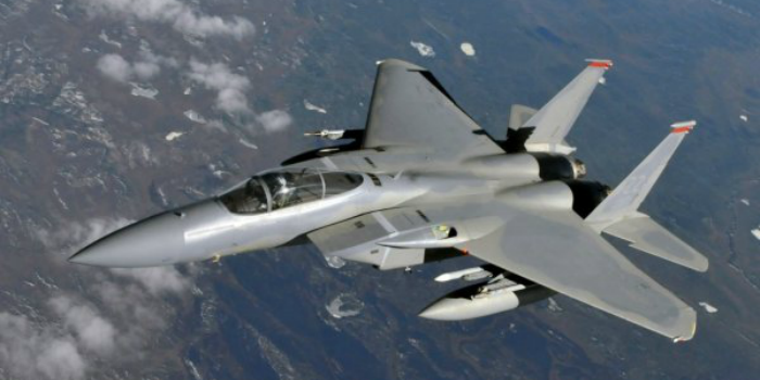 Американські винищувачі перехопили літак біля резиденції Трампа