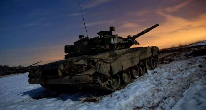 Боевики обстреляли из танка шахту Бутовка – штаб АТО