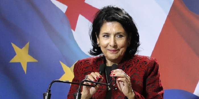 Новым президентом Грузии стала полиглот Зурабишвили