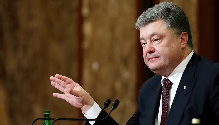 Порошенко предложил поднять минимальную зарплату до 4100 грн