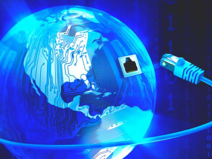 Зеленский: Скоро вся территория Украины будет покрыта мобильной связью и интернетом