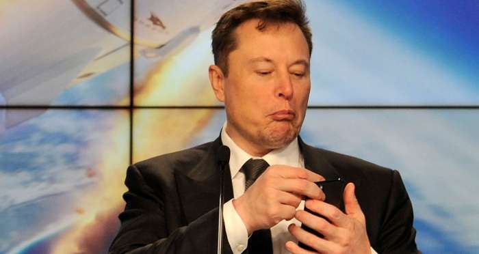 Ілон Маск дозволив купувати автомобілі Tesla за біткойни