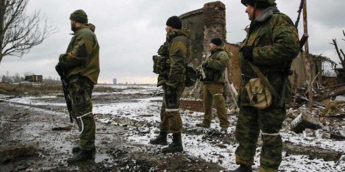 Депутатів-прогульників слід відправляти у відрядження у зону АТО – петиція