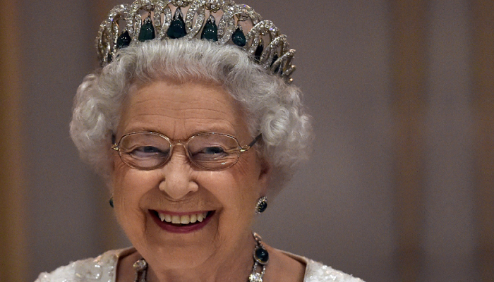 Елизавета II написала письмо школьнику из Запорожья