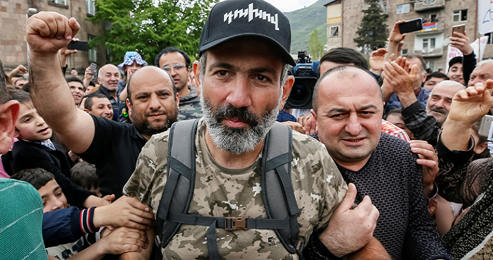Пашинян объявил кампанию тотального гражданского неповиновения в Армении