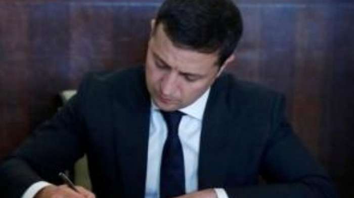 Зеленський затвердив нове положення про радника президента