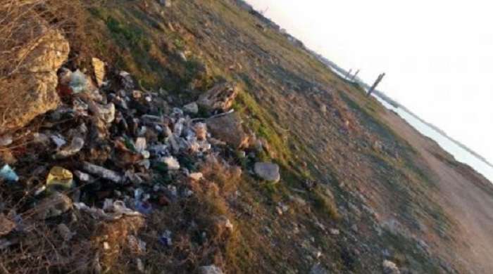 Весна в Крыму: Представители «русского мира» продолжили бессовестно засорять полуостров