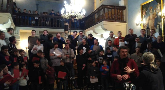 Во Львове хористы записали Гимн Украины для оккупантов Донбасса (ВИДЕО)