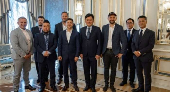 Інтернет-спільнота висміяла «Зе! Команду» на зустрічі з іноземцями