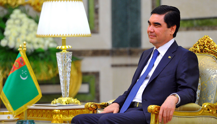 Президент Туркменістану помилував більше восьмисот злочинців