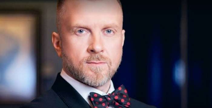 В квартиру Антона Мухарского ворвались спецназовцы