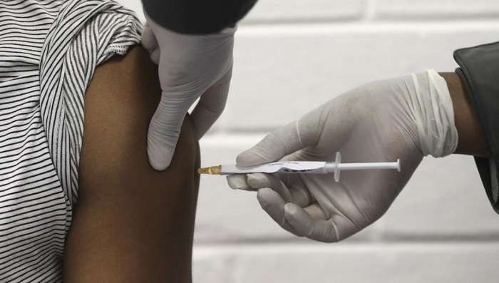 В Африці стартували перші випробування вакцини проти COVID-19