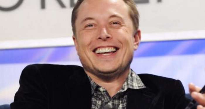 Tesla создаст микрофабрики для изготовления вакцин от коронавируса