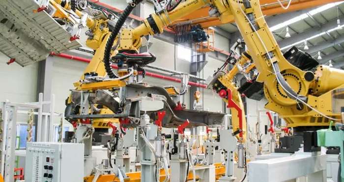 У Великій Британії робот убив людину – Судять директора компанії