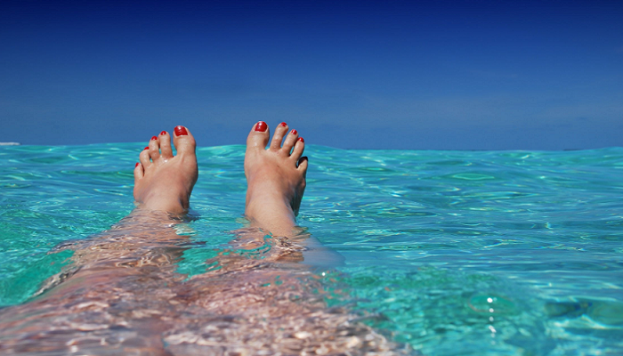 64% українців не будуть відпочивати влітку – опитування