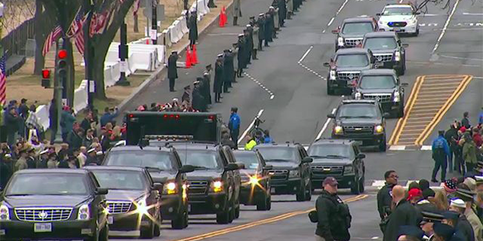 У Флориді в кортеж Трампа невідомий кинув каменюку