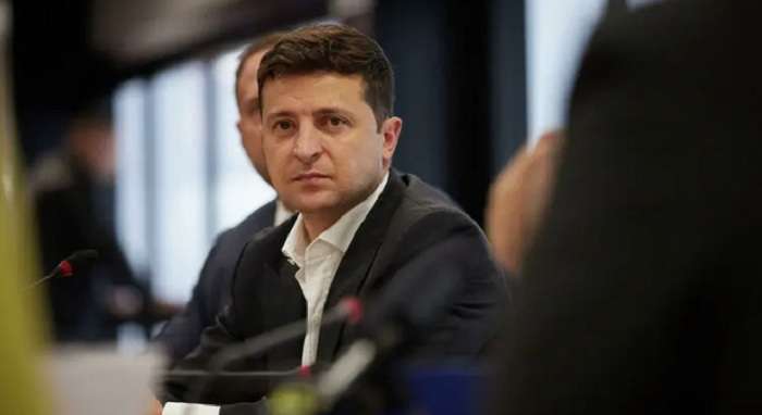 Зеленський пригрозив, що олігархів чекає доля Медведчука