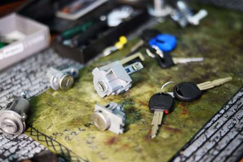 Что делать при поломке замка зажигания